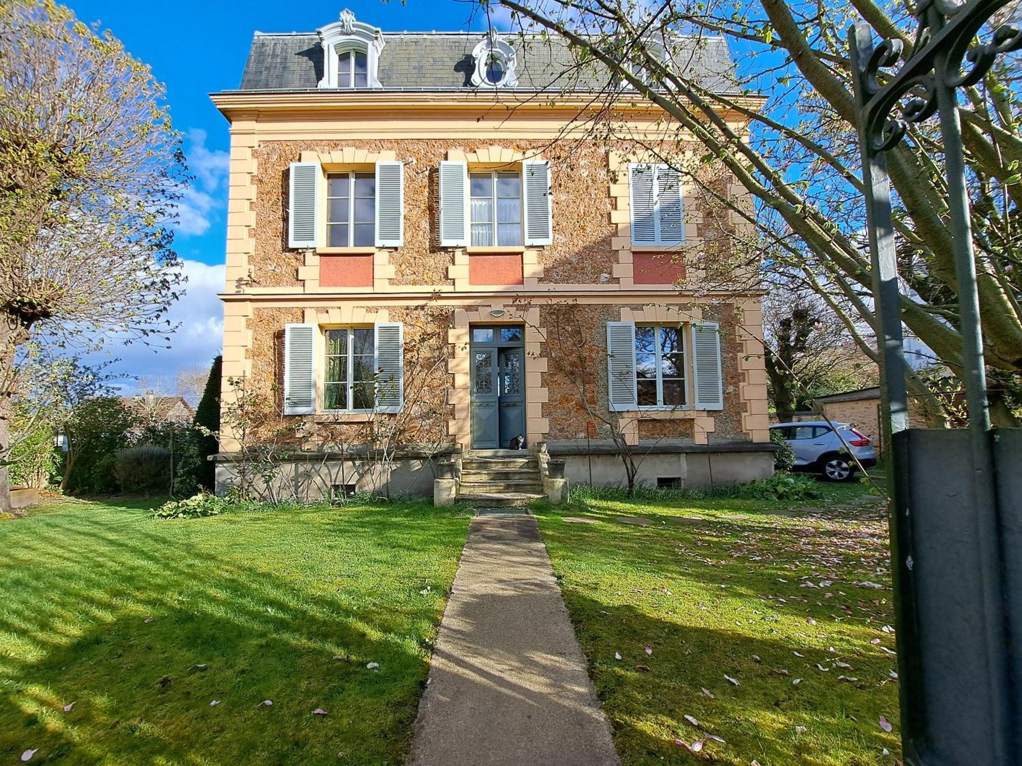 Les Chambres De Lucie-B&B - Petit Dej Inclus - Parking Prive - Proche Gare Versailles Bagian luar foto